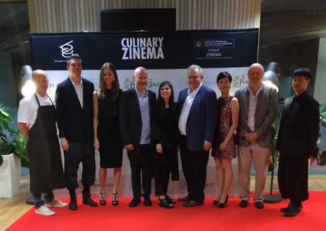 1070086_10152777781374040_9112482053421394728_n